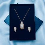 Teardrop Gold Jewelry Set – Necklace & Earrings