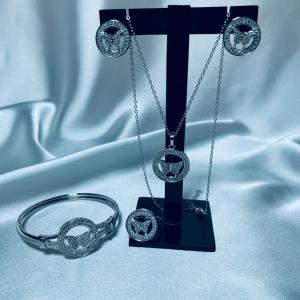 Parwana – Butterfly-Inspired Jewelry Set-Necklace, Earrings, Bangle & Ring